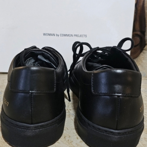 Common Project Leather Shoes - Picture 3 of 9